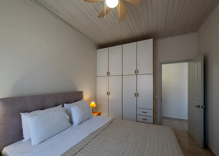 Mythos Suites-aphrodite Modon